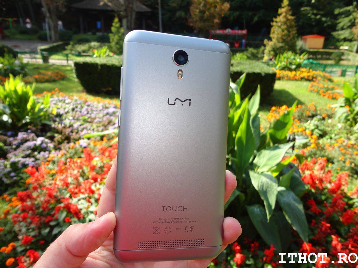 UMi Touch 105
