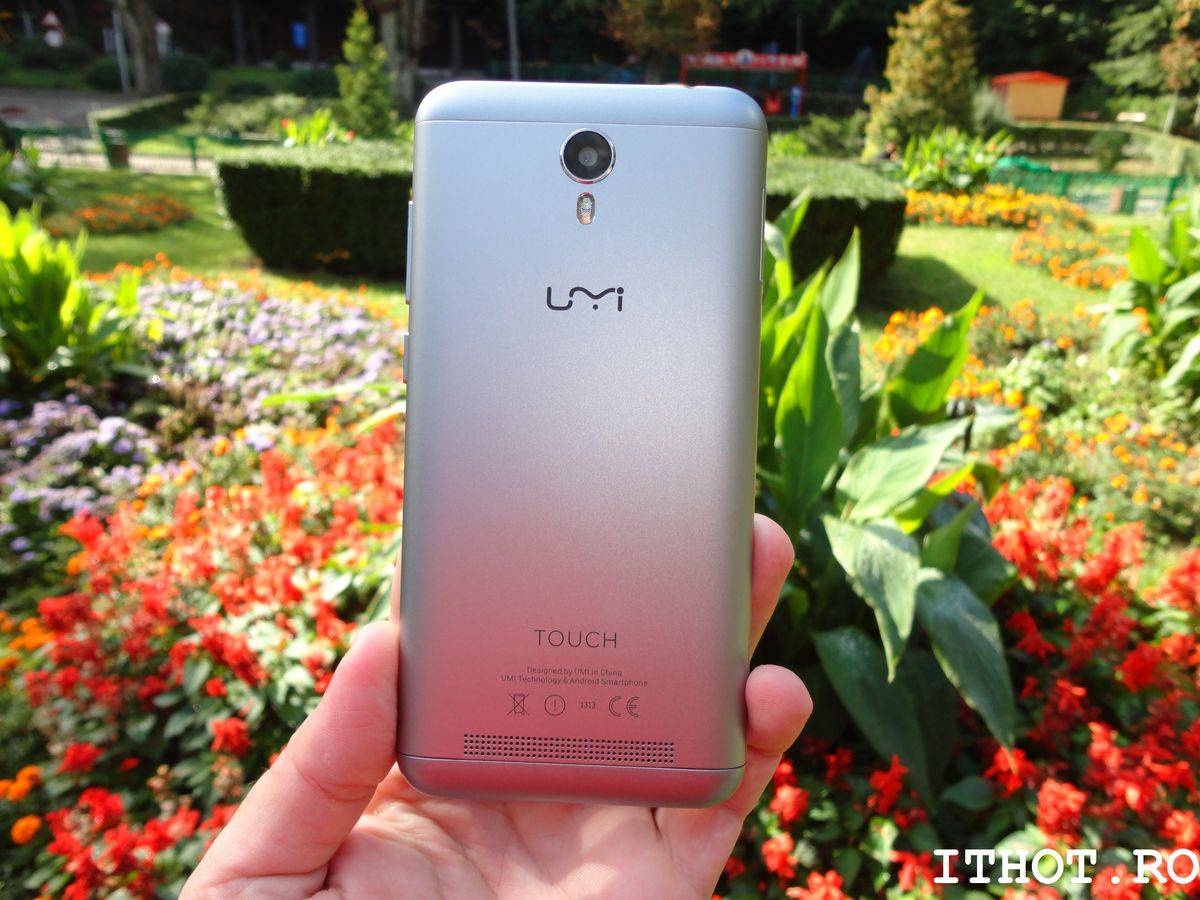 UMi Touch 106