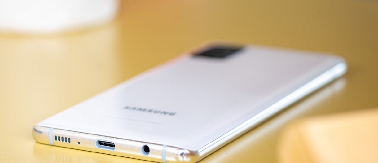 Samsung Galaxy A52 5G în imagini live ⋆ ithot.ro blog