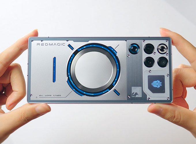 REDMAGIC 11 Pro smartphone gaming