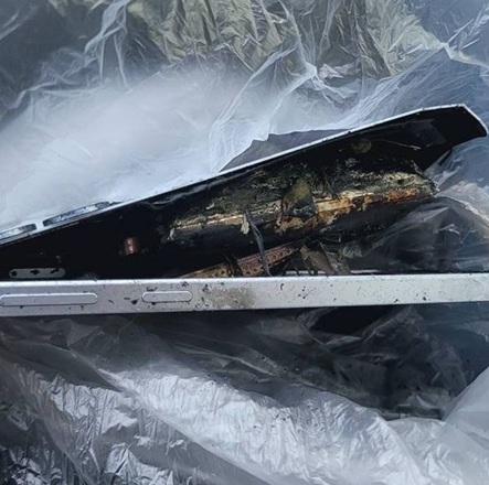 Samsung Galaxy S25 a luat foc