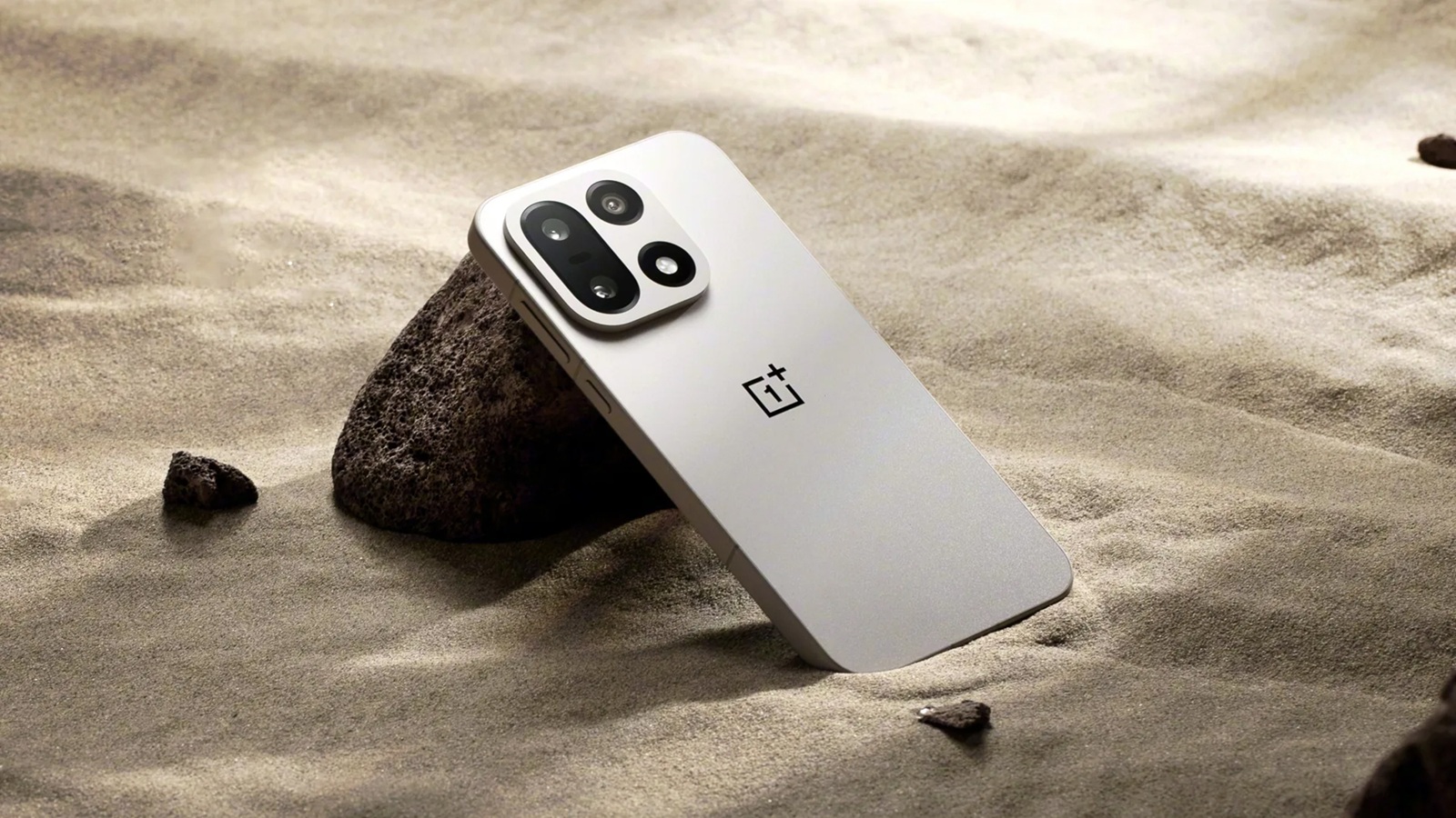oneplus 15r ithot ro 