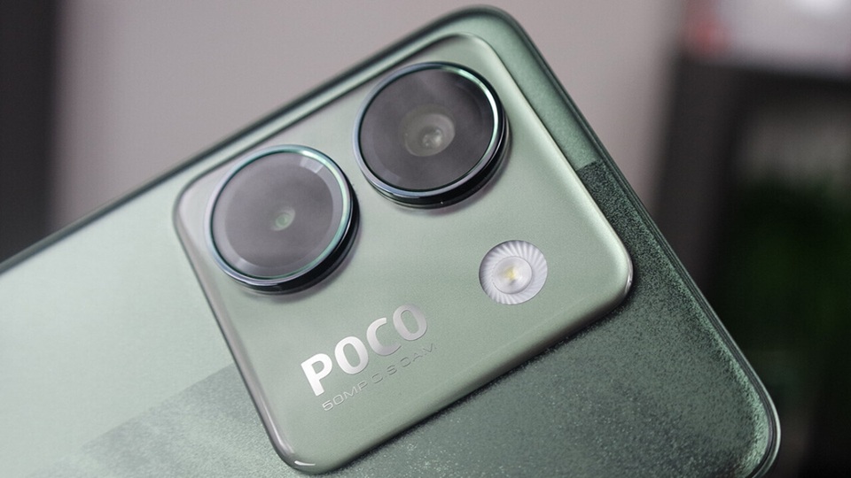 poco m8 pro