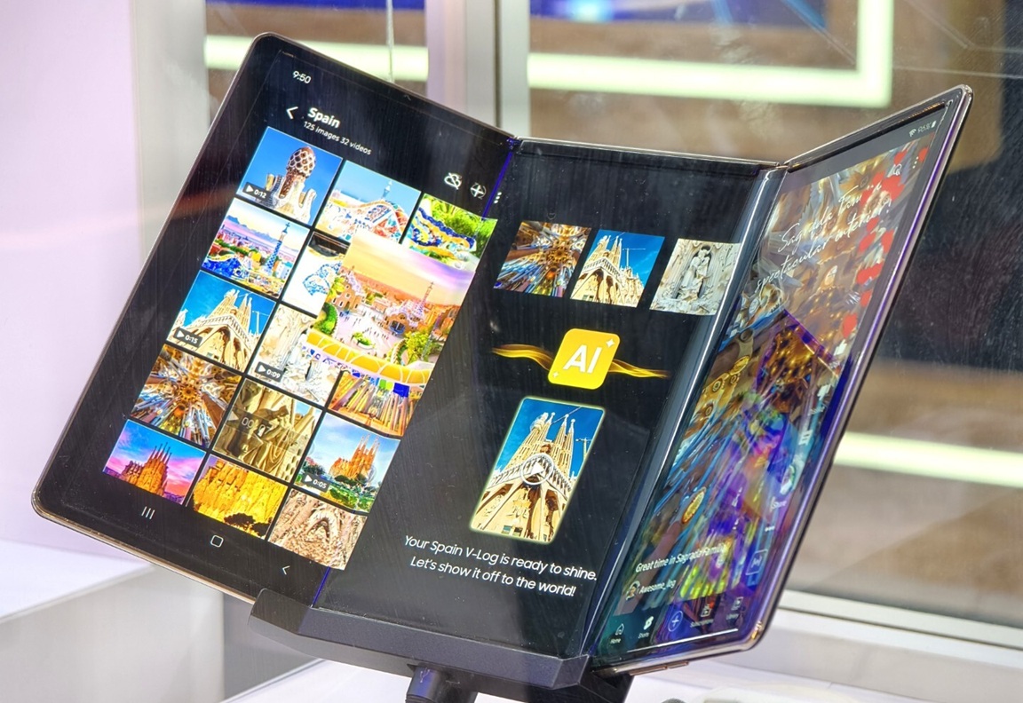 samsung galaxy z trifold ithot ro